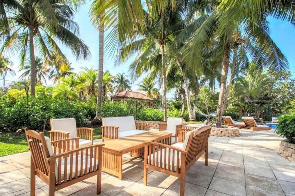 Swaying Palm Beach House Fort Lauderdale Extérieur photo