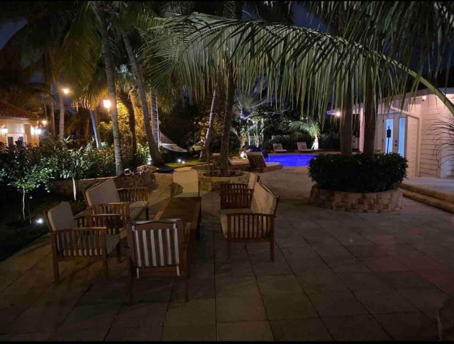 Swaying Palm Beach House Fort Lauderdale Extérieur photo